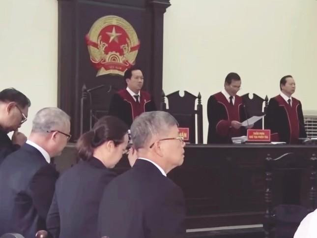 HĐXX phiên toà phúc thẩm