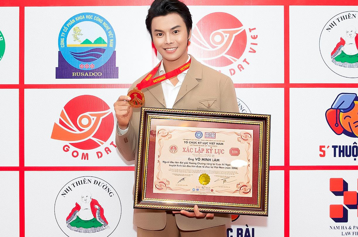 Võ Minh Lâm nhận bằng Kỷ lục Việt Nam