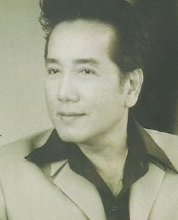 Ca sỹ Elvis Phương hồi trẻ (Ảnh TL)