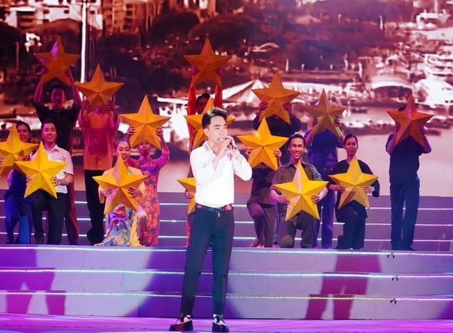 Ca sỹ Quang Trung Ca sỹ Quang Trung