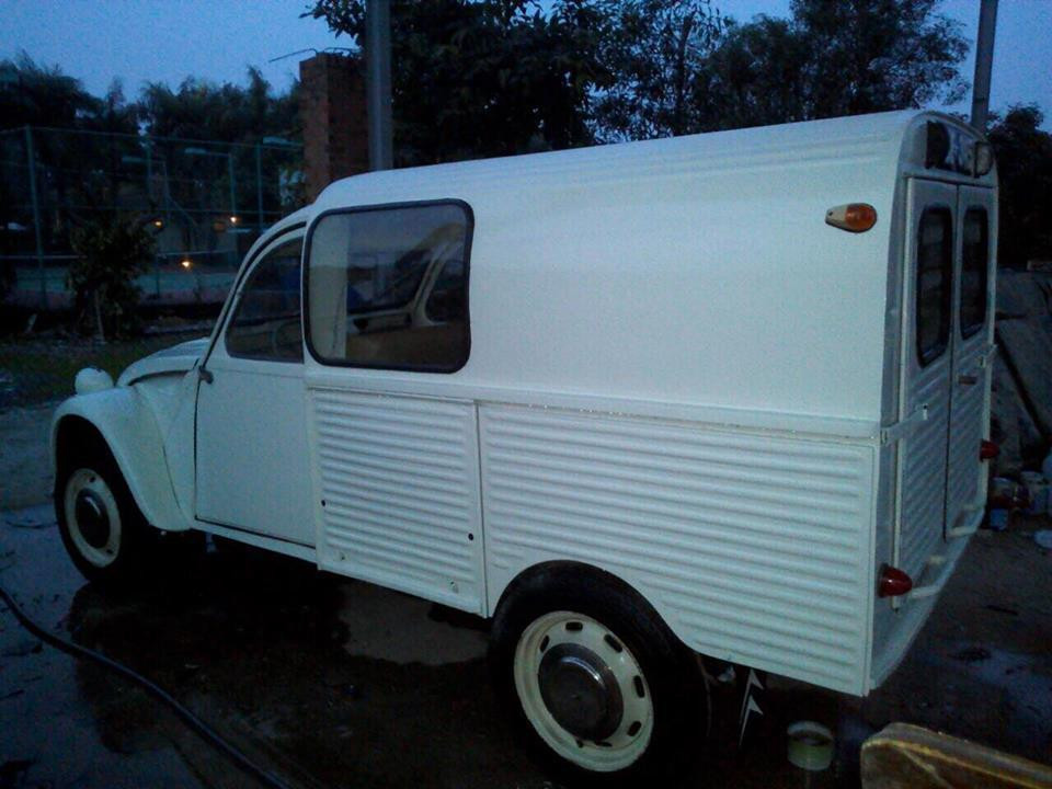 Chiếc xe mang số hiệu NCE-345 Chiếc xe mang số hiệu NCE-345