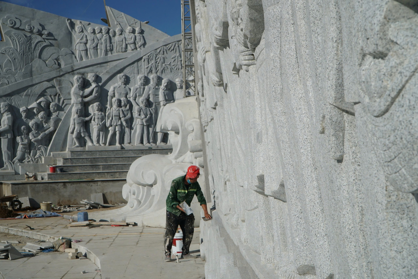 Theo Ban Tuyên giáo Tỉnh ủy Thanh Hóa, ngay tại khu vực tượng đài "Con tàu tập kết ra Bắc" sẽ diễn ra cầu truyền hình kỷ niệm 70 năm hiệp định Giơnevơ và Chuyến tàu tập kết (1954-2024) vào tối 1/9/2024 tại 3 điểm cầu: TP Hồ Chí Minh, Thanh Hoá và Đồng Tháp. Theo Ban Tuyên giáo Tỉnh ủy Thanh Hóa, ngay tại khu vực tượng đài "Con tàu tập kết ra Bắc" sẽ diễn ra cầu truyền hình kỷ niệm 70 năm hiệp định Giơnevơ và Chuyến tàu tập kết (1954-2024) vào tối 1/9/2024 tại 3 điểm cầu: TP Hồ Chí Minh, Thanh Hoá và Đồng Tháp.