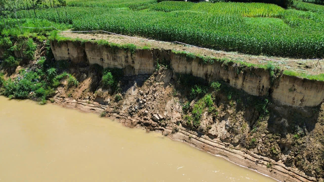 Tình trạng sạt lở từng xảy ra trước đó