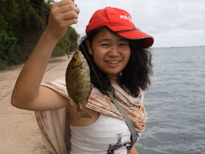 Huyền Chip câu cá ở Lamu- Kenya