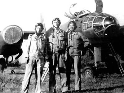 Một trong hai chiếc IL-28 thực hiện nhiệm vụ đánh địch trên đất bạn Lào