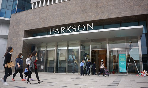 Đại gia số 1 lỗ nặng: Chạy khỏi Hà Nội, co cụm ở Sài Gòn ảnh 1