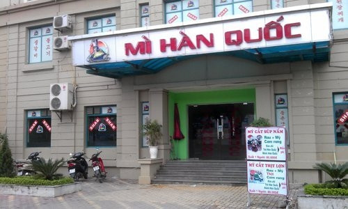 Trụ sở một công ty BĐS sinh thái đình đám với nhiều dự án ở Ba Vì, Hòa Bình nay đã trở thành quán mì