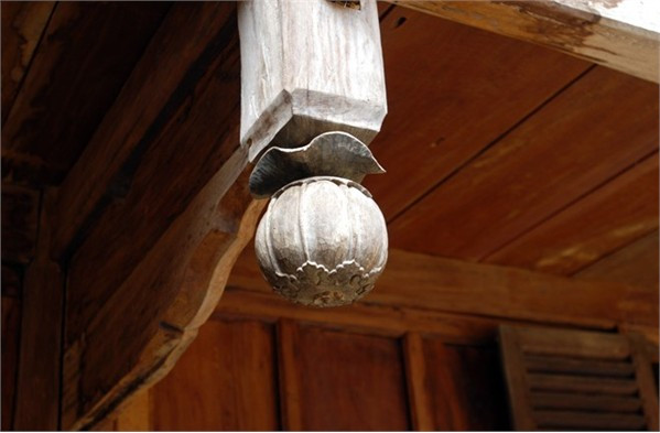 Kiểu kiến trúc trang trí bị ảnh hưởng lớn từ cây thuốc phiện thời bấy giờ