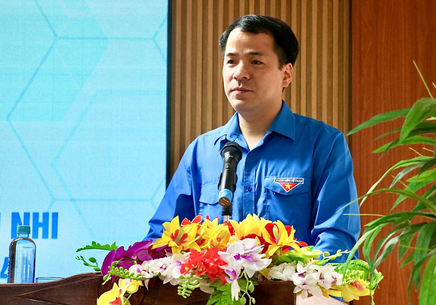 Anh Ngô Văn Cương phát biểu kết luận hội nghị. Anh Ngô Văn Cương phát biểu kết luận hội nghị.