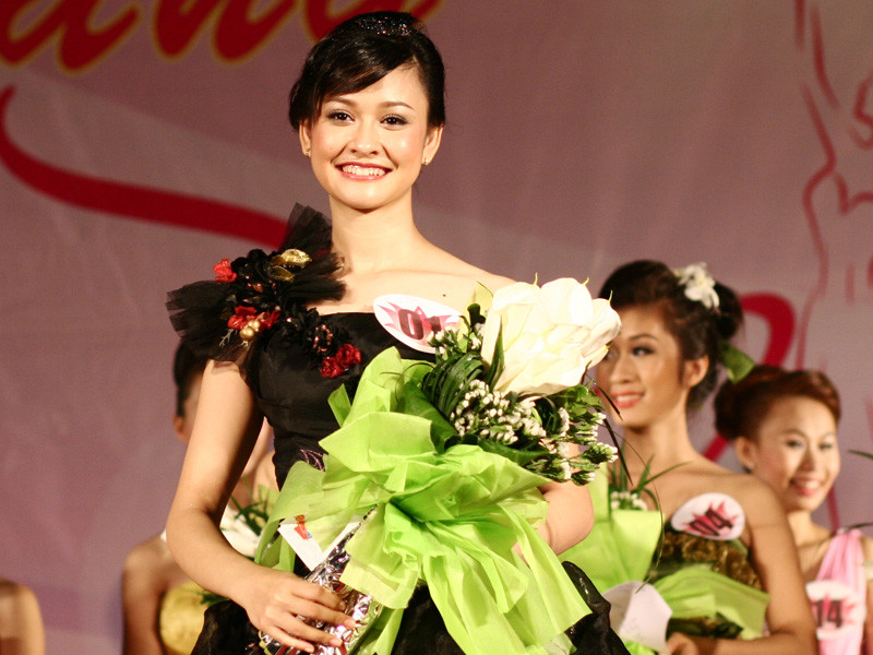 Á khôi 1 Nguyễn Kiều Trang 