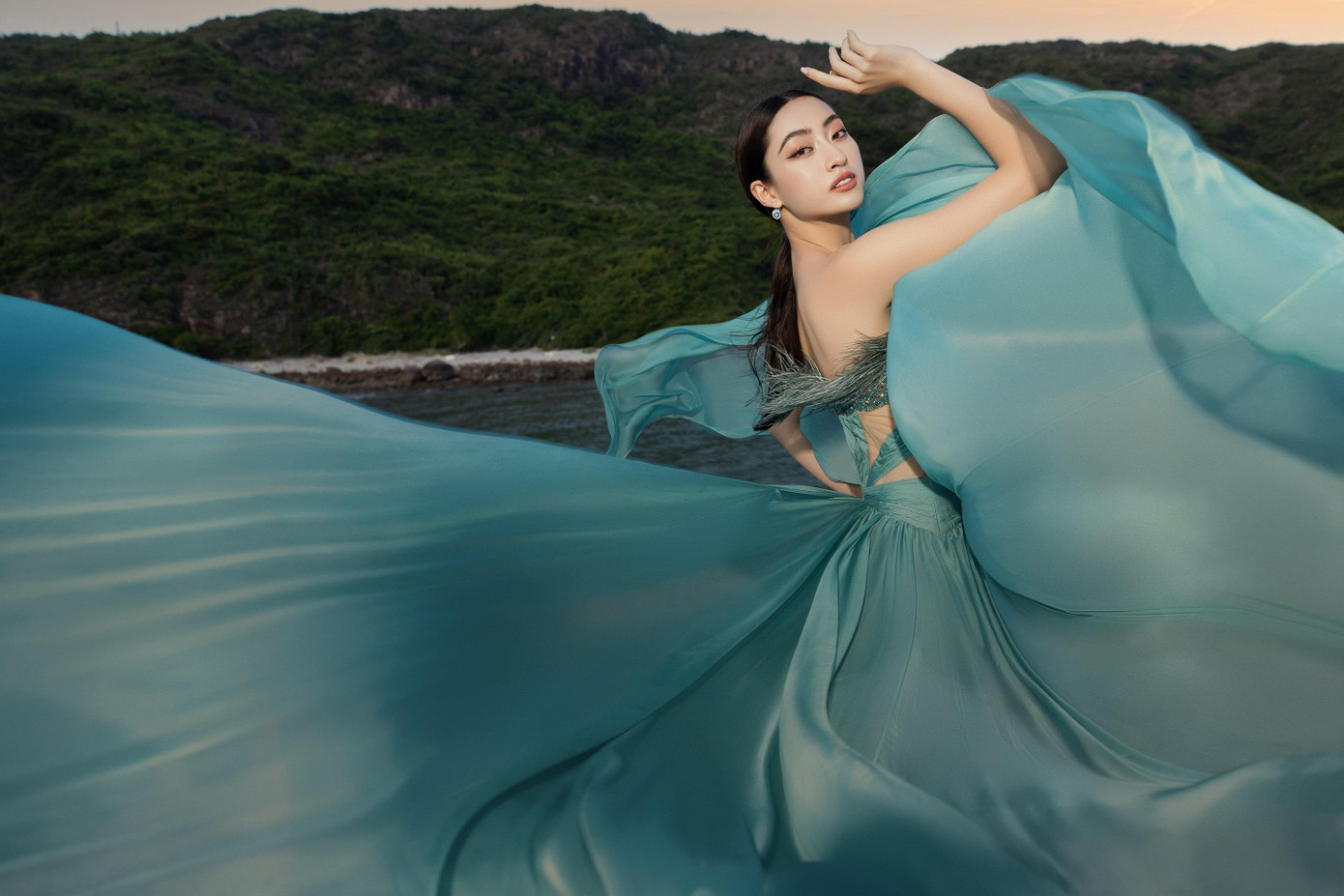 Bãi biển tuyệt đẹp mà top 3 Miss World Vietnam 2019 khoe dáng trong bộ ảnh lần này cũng sẽ là địa điểm tổ chức vòng Chung kết Miss World Vietnam 2022.