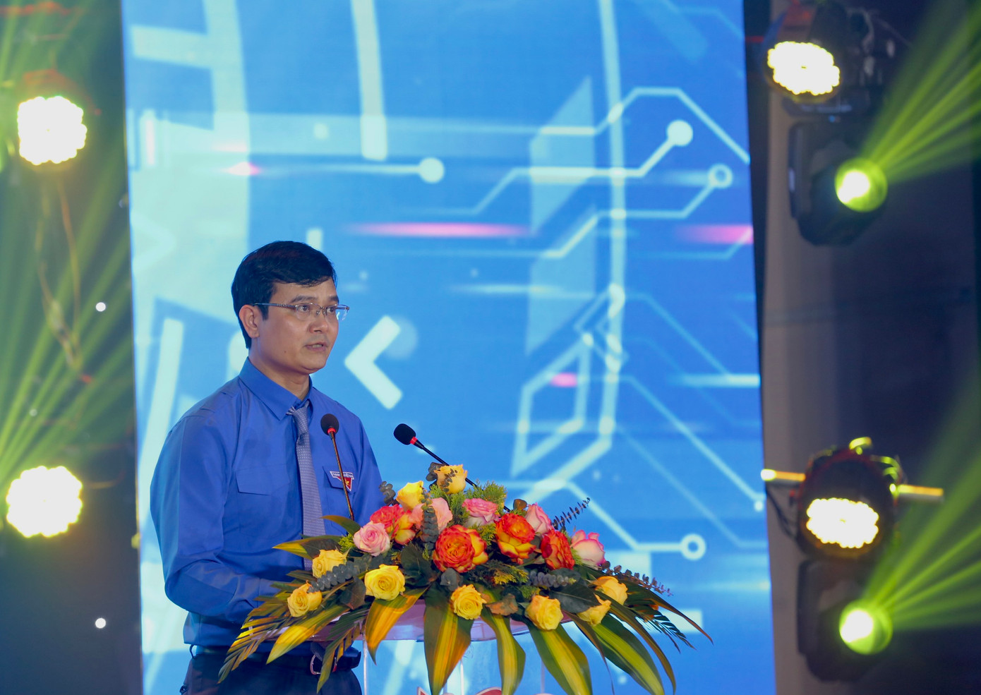 Anh Bùi Quang Huy, Ủy viên dự khuyết T.Ư Đảng, Bí thư thứ nhất T.Ư Đoàn phát biểu tại chương trình kỷ niệm 92 năm thành lập Đoàn TNCS Hồ Chí Minh (26/3/1931 – 26/3/2023) và trao Giải thưởng Lý Tự Trọng năm 2023 cho 100 cán bộ đoàn xuất sắc toàn quốc. Ảnh: Bảo Anh