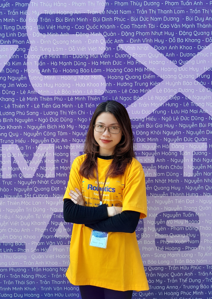 Hàn Thanh Giang không chỉ sở hữu thành tích học tập tốt mà còn năng động tham gia nhiều hoạt động xã hội. Hàn Thanh Giang không chỉ sở hữu thành tích học tập tốt mà còn năng động tham gia nhiều hoạt động xã hội.