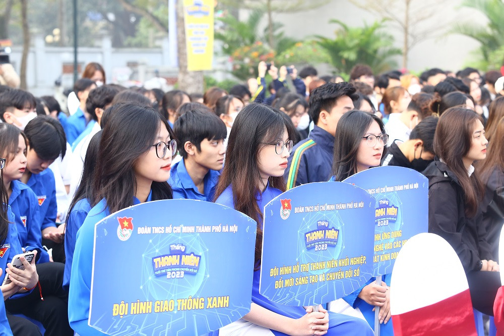 Các đội hình ra mắt tại lễ ra quân