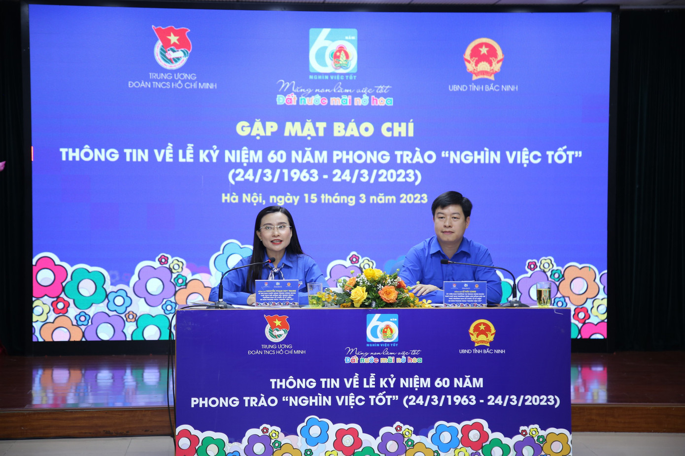 Chị Nguyễn Phạm Duy Trang, Bí thư T.Ư Đoàn, Chủ tịch Hội đồng Đội T.Ư, Trưởng ban Tổ chức Lễ kỷ niệm; anh Lê Hải Long, Trưởng ban Công tác Thiếu nhi T.Ư Đoàn, Phó Chủ tịch thường trực Hội đồng Đội T.Ư, Phó Trưởng ban Tổ chức Lễ kỷ niệm chủ trì buổi gặp mặt báo chí. Ảnh: Lâm Đăng Hải