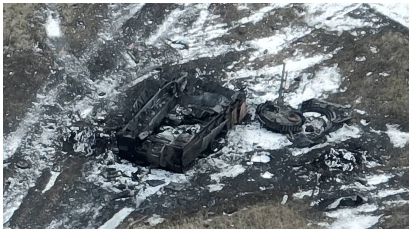 Xe BMP-3 bị phá hủy hoàn toàn Xe BMP-3 bị phá hủy hoàn toàn