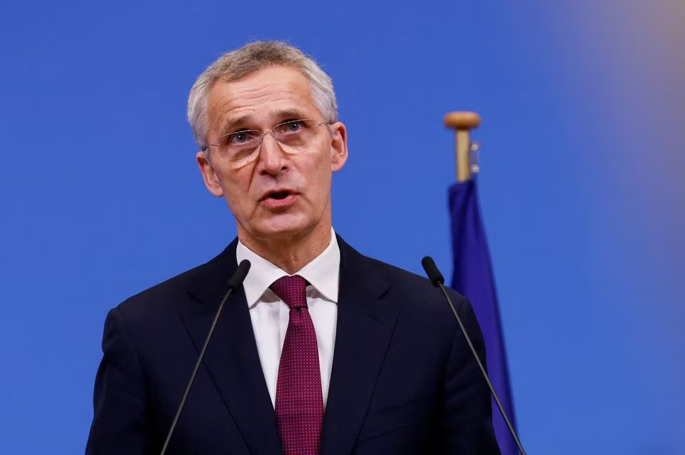 Tổng thư ký NATO Jens Stoltenberg phát biểu ngày 21/2. Ảnh: Reuters