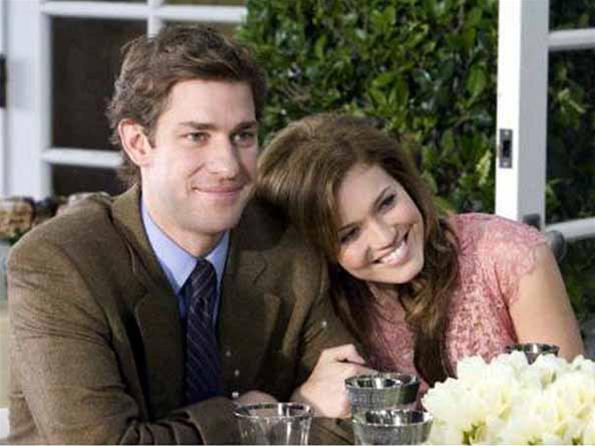 Với John Krasinski trong "Giấy phép kết hôn"
