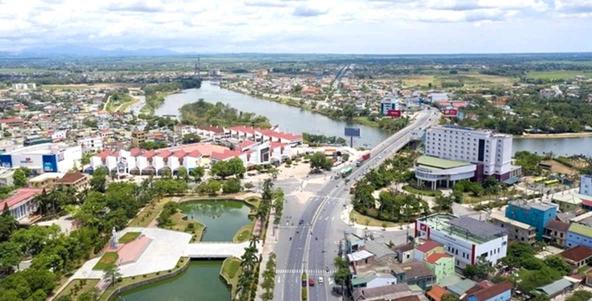 Sau sáp nhập tỉnh mới, có thể bố trí một bộ phận cán bộ, công chức làm việc tại trụ sở hành chính tỉnh Quảng Trị hiện nay (Ảnh: Một góc Đông Hà - thành phố tỉnh lỵ Quảng Trị)