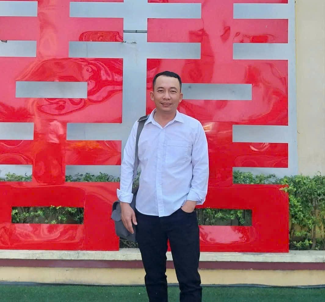 Anh Lê Ngọc Phúc là một thợ chụp ảnh. Ảnh: NVCC