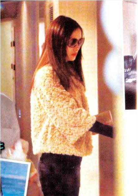 Bức ảnh được cho là của Dương Mịch khi đang đến bệnh viện để 'nâng cấp' vòng một