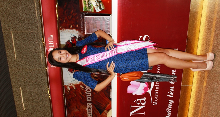 Thí sinh tụ tin tạo dáng trước ống kính