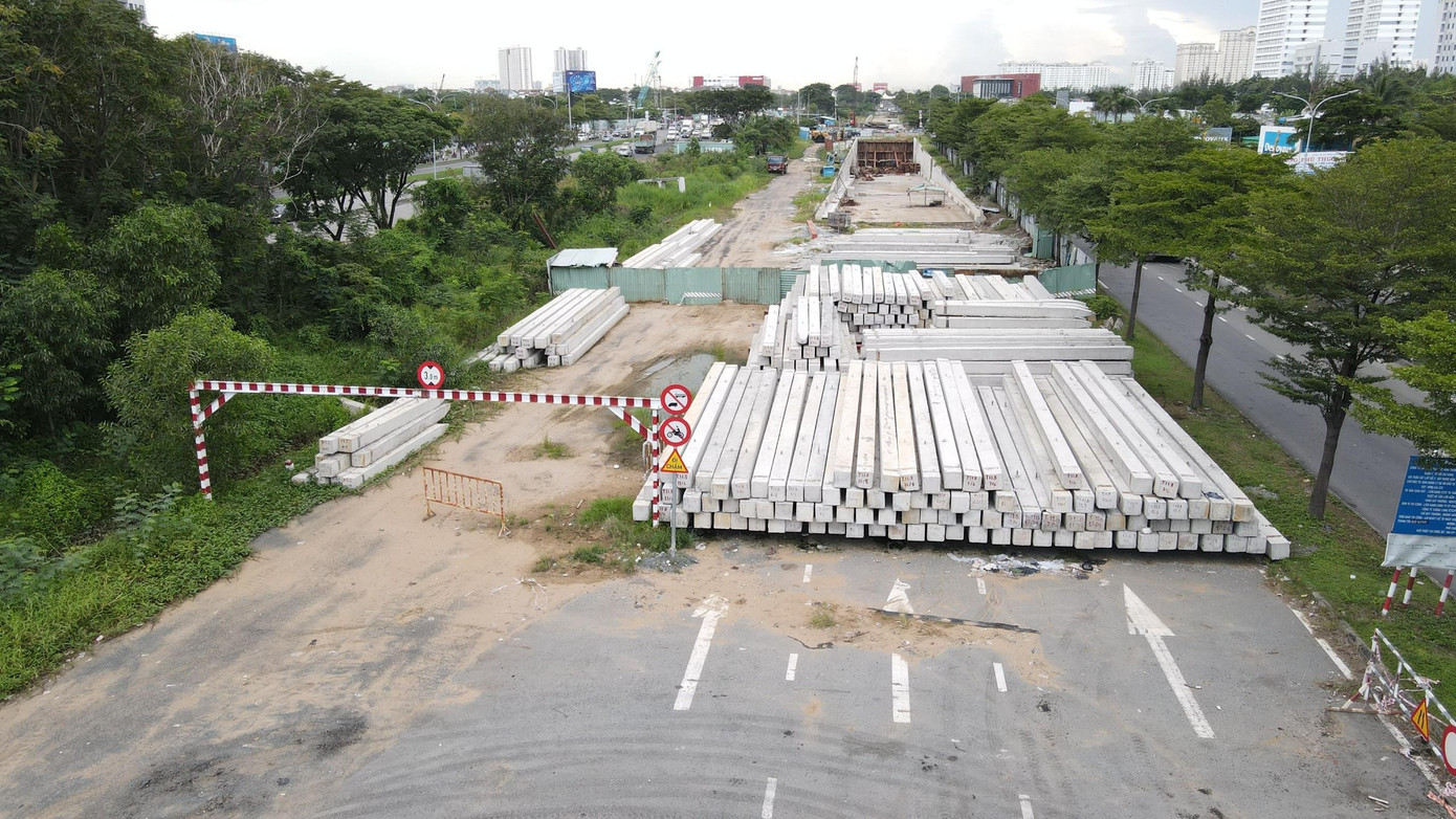 Khi đưa vào hoạt động, công trình này được kỳ vọng sẽ kéo giảm tình trạng ùn tắc tại khu vực nút giao thông Nguyễn Văn Linh - Nguyễn Hữu Thọ. Khi đưa vào hoạt động, công trình này được kỳ vọng sẽ kéo giảm tình trạng ùn tắc tại khu vực nút giao thông Nguyễn Văn Linh - Nguyễn Hữu Thọ.