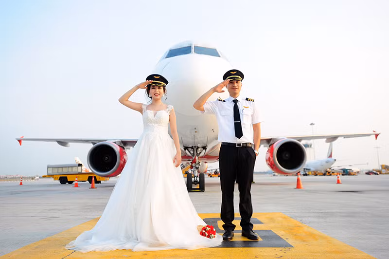 Hành trình trở thành cơ trưởng của nữ tiếp viên xinh đẹp ảnh 2
