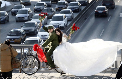 Đón dâu bằng xe đạp