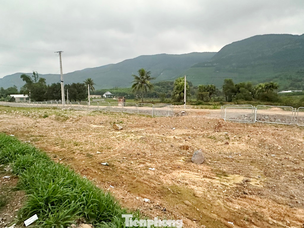 Trạm trên cao tốc Diễn Châu - Bãi Vọt cũng có quy mô, vị trí và hình thức bố trí trạm “kép” như 2 trạm đã đề cập ở trên.