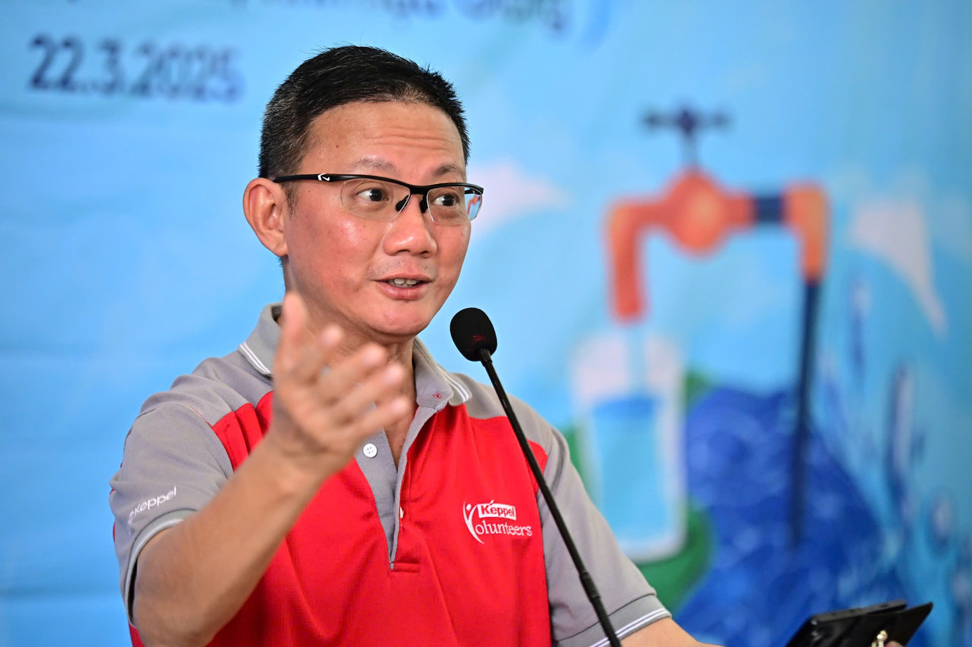 Ông Joseph Low - Chủ tịch Khối bất động sản, Keppel Việt Nam - cho biết, kể từ khi được khởi xướng vào năm 2022, đến nay dự án Living Well đã góp phần đem lại nước sạch cho hàng nghìn người ở Đồng bằng sông Cửu Long. Ông Joseph Low - Chủ tịch Khối bất động sản, Keppel Việt Nam - cho biết, kể từ khi được khởi xướng vào năm 2022, đến nay dự án Living Well đã góp phần đem lại nước sạch cho hàng nghìn người ở Đồng bằng sông Cửu Long.