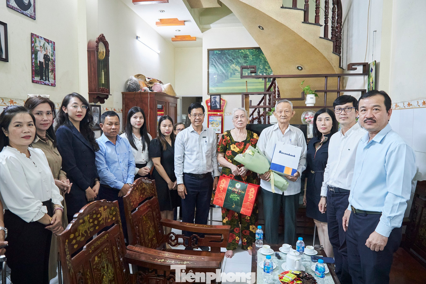 Ban Tổ chức Tiền Phong Golf Championship - Non sông một dải, lần thứ nhất - năm 2025 tri ân Đại tá Phạm Ngọc Thuần.