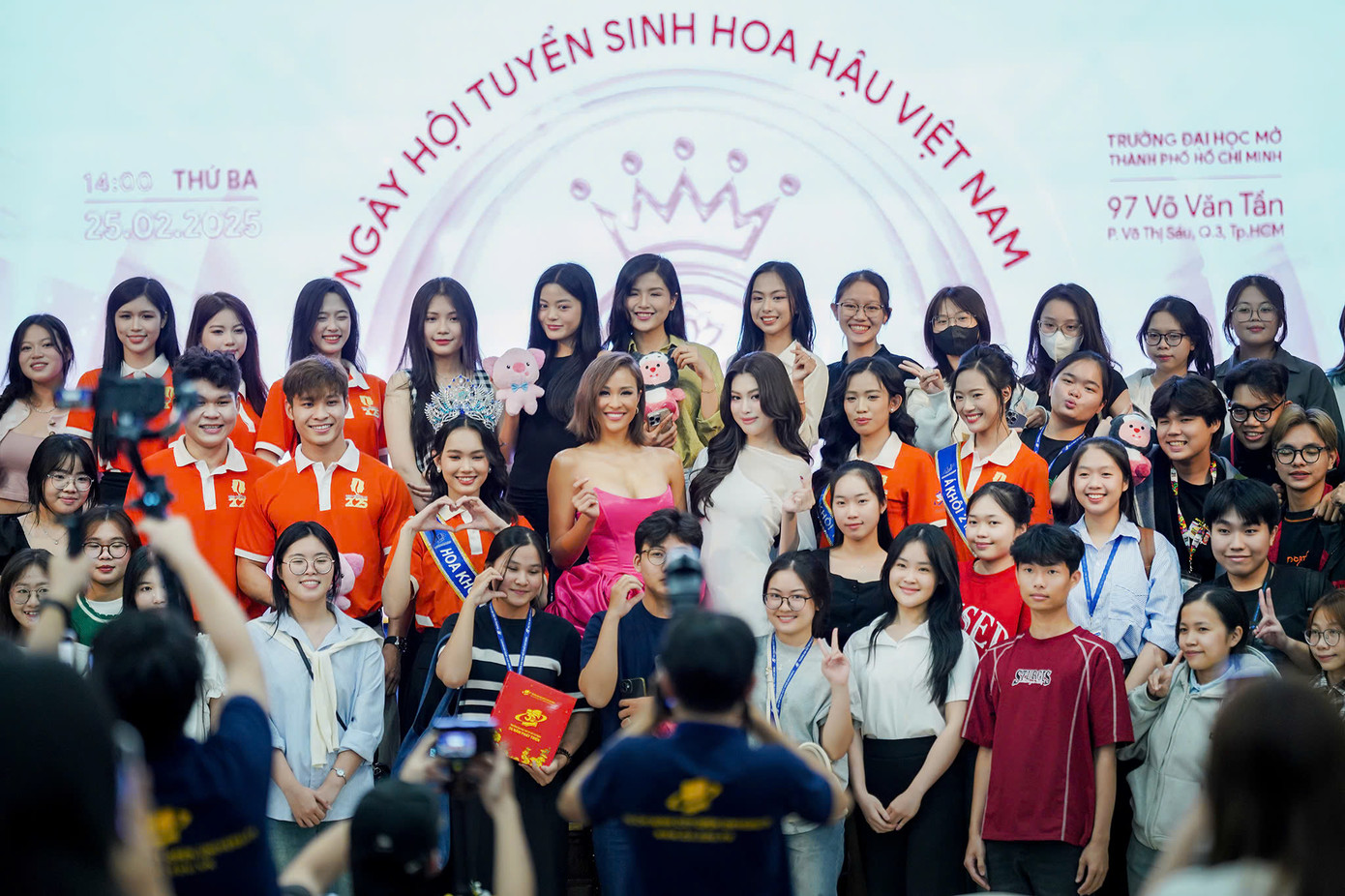 Hình ảnh chuỗi ngày hội tuyển sinh Hoa hậu Việt Nam tại TPHCM. Hình ảnh chuỗi ngày hội tuyển sinh Hoa hậu Việt Nam tại TPHCM.