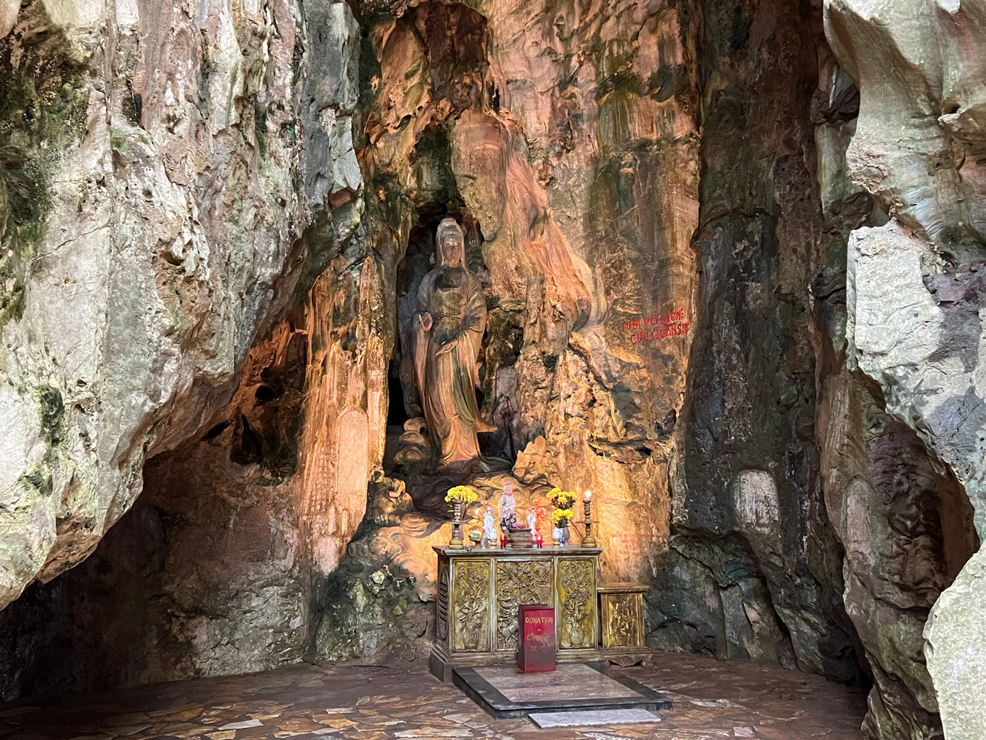 Theo Cục Di sản văn hóa nhận định, bia ma nhai (Văn bia khắc chữ trực tiếp lên núi đá) tại Danh thắng Ngũ Hành Sơn, TP Đà Nẵng là kho tàng di sản tư liệu quý giá bằng chữ Hán và chữ Nôm, với số lượng lớn.