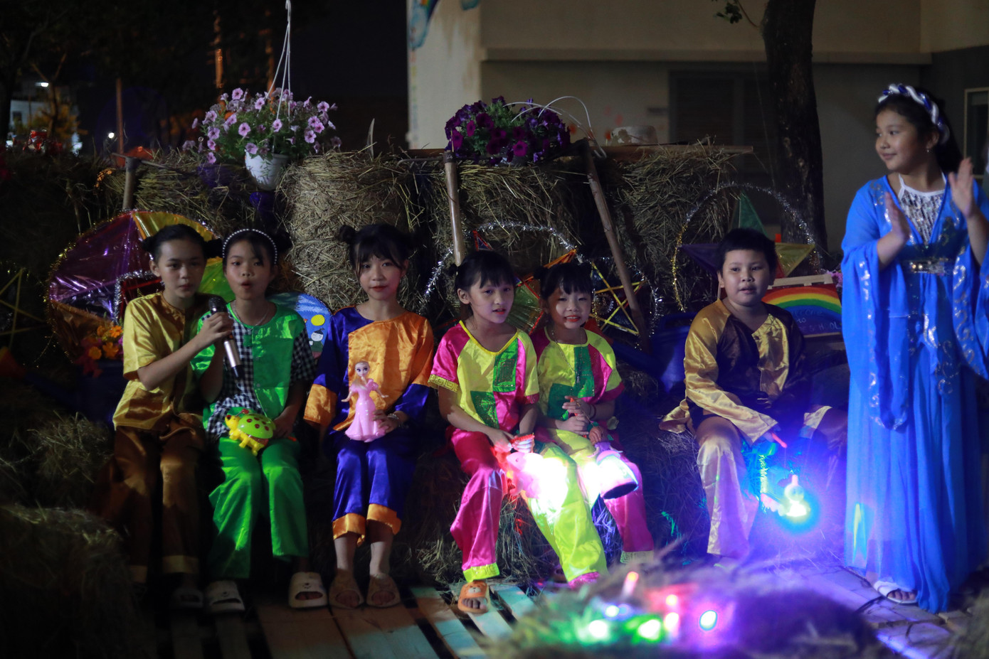 Tiết mục của các em tiểu học