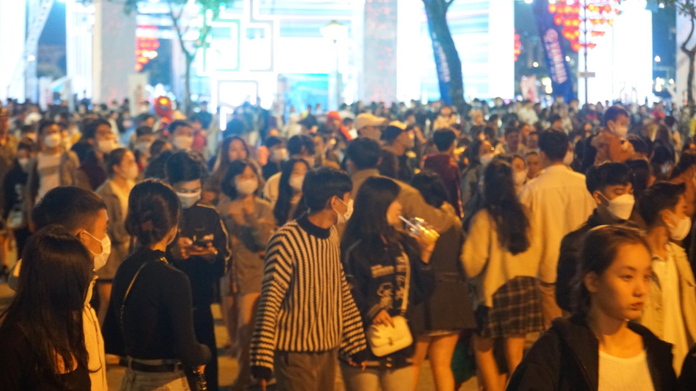 Hân hoan đón năm mới 2023, pháo hoa rực sáng bầu trời ảnh 45 Hân hoan đón năm mới 2023, pháo hoa rực sáng bầu trời ảnh 45