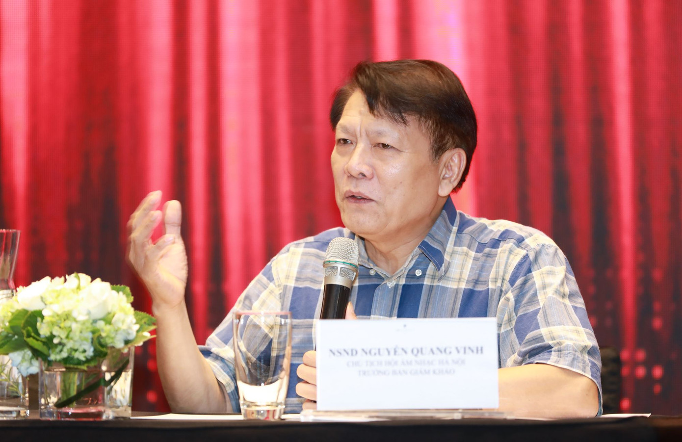 NSND Quang Vinh - Trưởng Ban giám khảo - tin tưởng ở độ lắng của Tiếng hát Hà Nội.