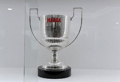 Góc trưng bày những danh hiệu lớn trong sự nghiệp của C.Ronaldo