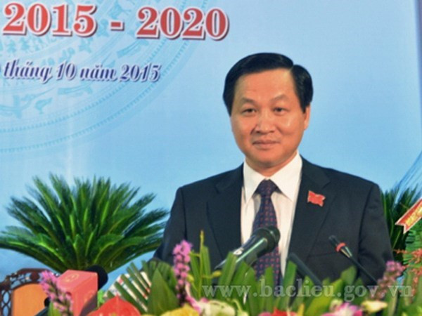 Infographic 200 ủy viên BCH Trung ương Đảng khóa XII ảnh 73