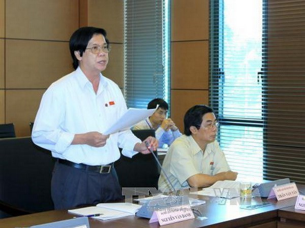 Infographic 200 ủy viên BCH Trung ương Đảng khóa XII ảnh 32