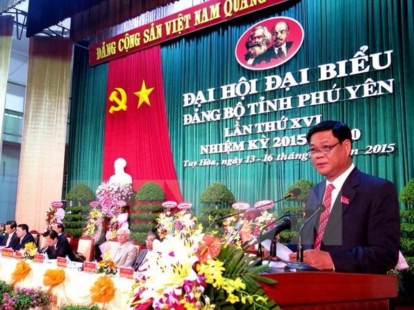 Infographic 200 ủy viên BCH Trung ương Đảng khóa XII ảnh 171