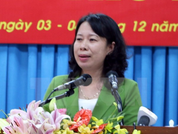 Infographic 200 ủy viên BCH Trung ương Đảng khóa XII ảnh 180