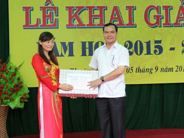 Infographic 200 ủy viên BCH Trung ương Đảng khóa XII ảnh 74