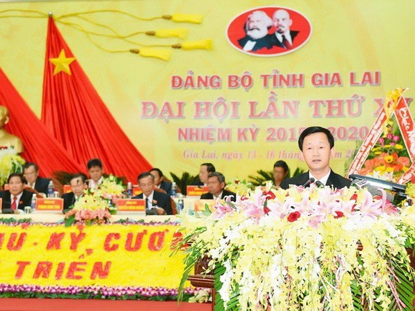 Infographic 200 ủy viên BCH Trung ương Đảng khóa XII ảnh 158