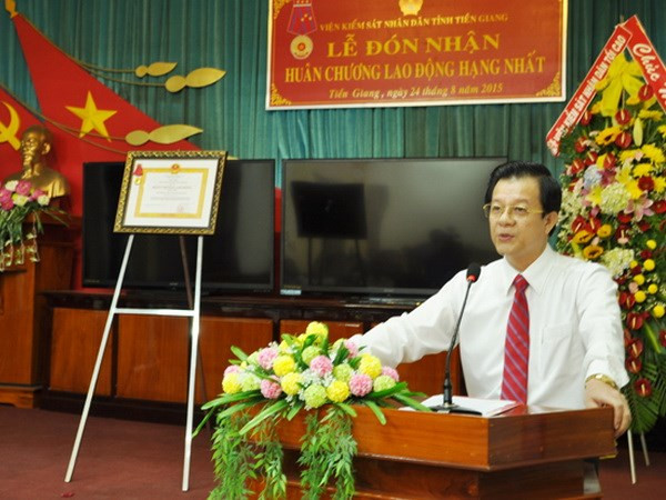 Infographic 200 ủy viên BCH Trung ương Đảng khóa XII ảnh 121