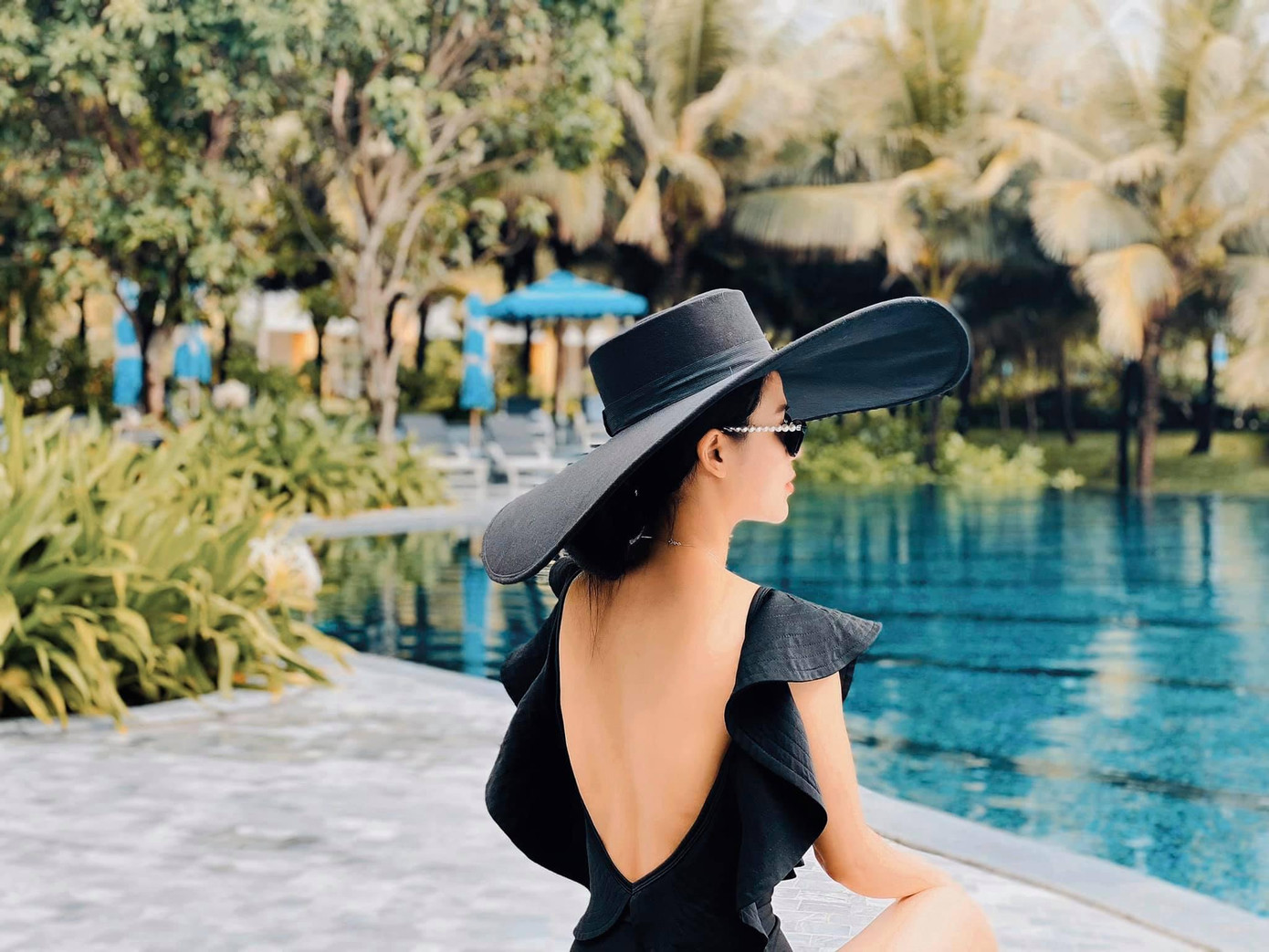 Trước “Hướng dương ngược nắng”, cô được khán giả chú ý sau khi tham gia loạt phim truyền hình như : “Những cô gái trong thành phố”, “Những nhân viên gương mẫu”, “Mùa xuân ở lại”...