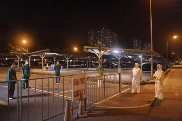 Ban Giám đốc Bệnh viện thường xuyên kiểm tra, hỏi thăm và động viên cán bộ trong tâm dịch