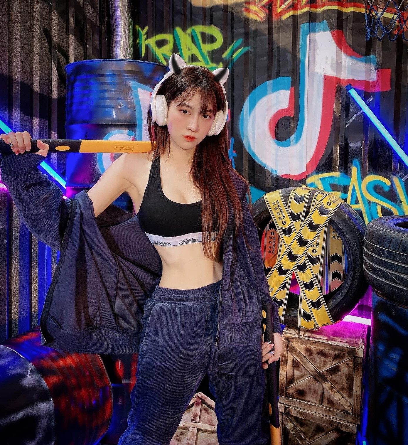 Hotgirl Tik Tok Lê Bống được xác nhận tham gia chương trình "Nóng cùng Euro".