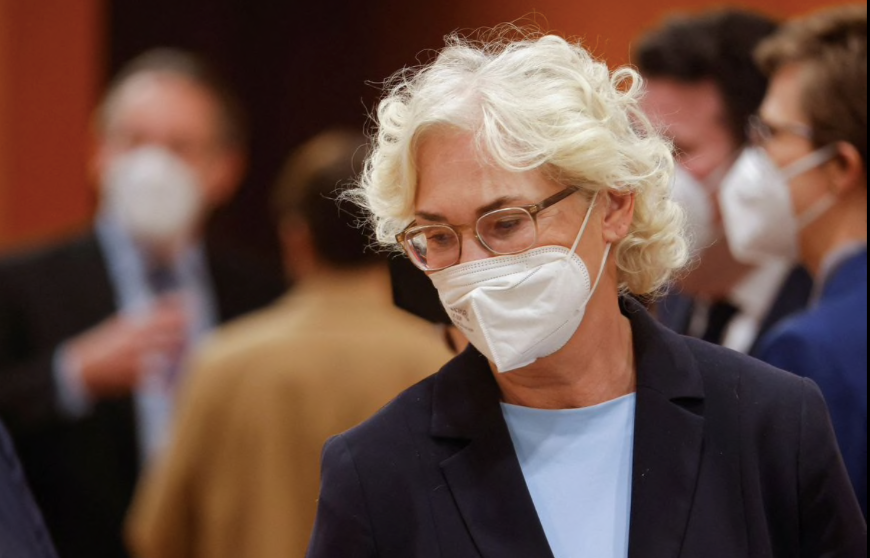 Bộ trưởng Quốc phòng Đức Christine Lambrecht. (Ảnh: Reuters)