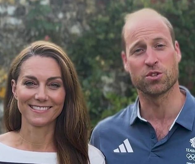 William và Kate vừa trải qua kỳ nghỉ hè riêng tư bên gia đình nhỏ.